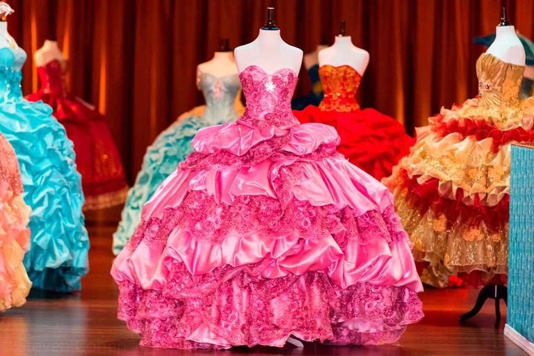 Quinceañera Errores en Colores de Quinceanera y Como Evitarlos 7 Errores en Colores de Quinceañera y Como Evitarlos