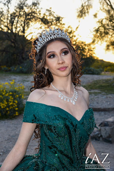 La Importancia de los Accesorios para quinceañera en tu Sesión Fotográfica accesorio de una quinceanera el collar 4 hermoso accesorio para una bella quinceañera el collar